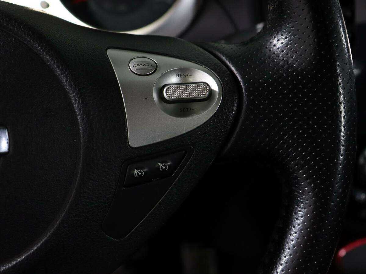 Nissan Juke, 2012 Фото №16