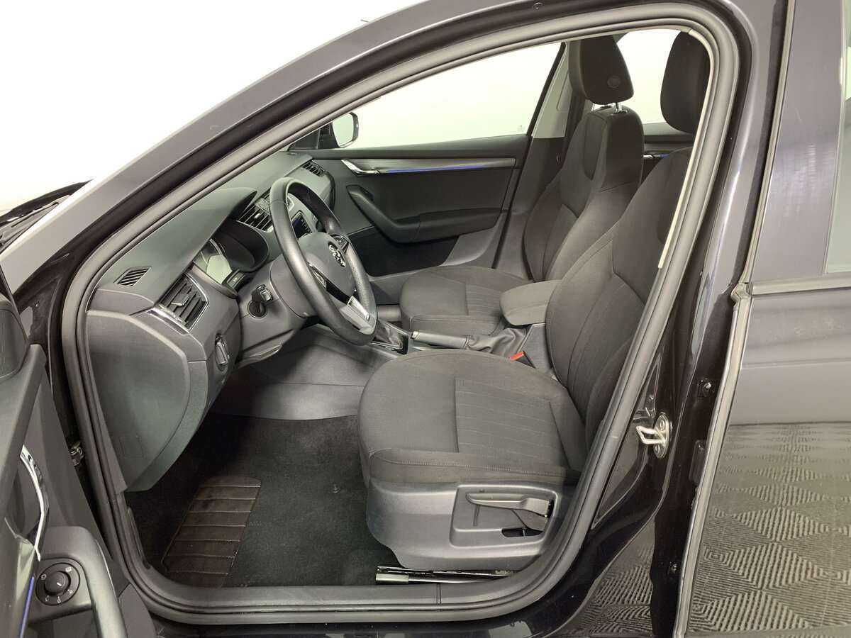 Skoda Octavia, 2018 Фото №11