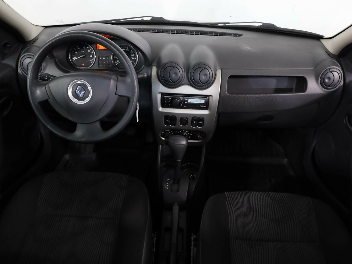 Renault Logan I Рестайлинг, 2015 Фото №7