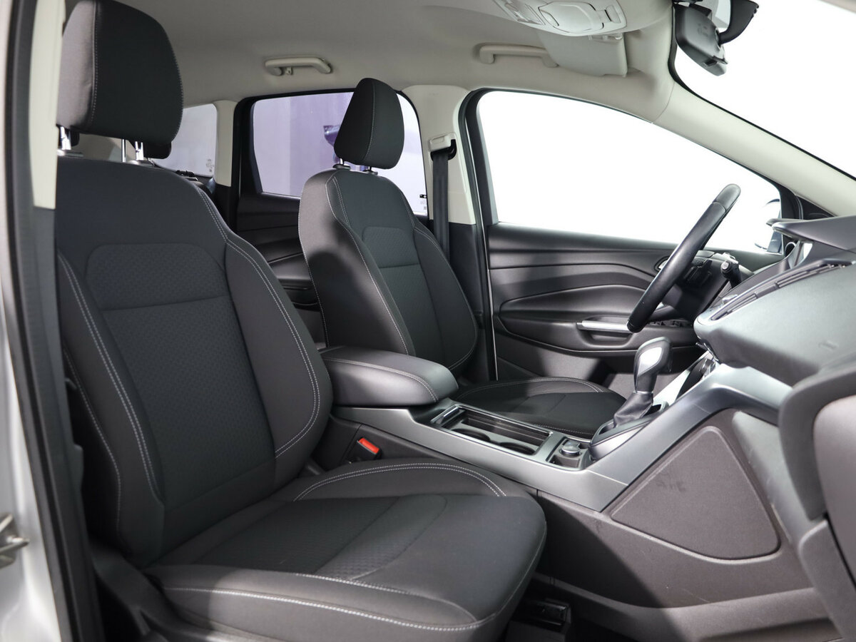 Ford Kuga II Рестайлинг, 2018 Фото №13