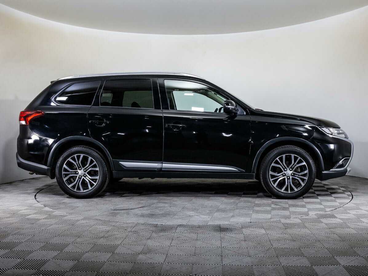 Mitsubishi Outlander, 2017 Фото №4