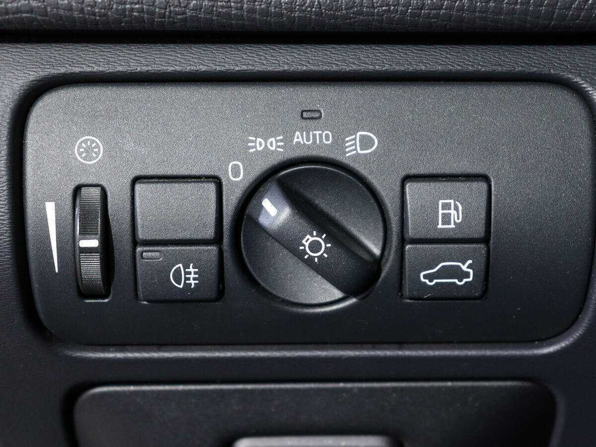 Volvo XC60, 2012 Фото №20