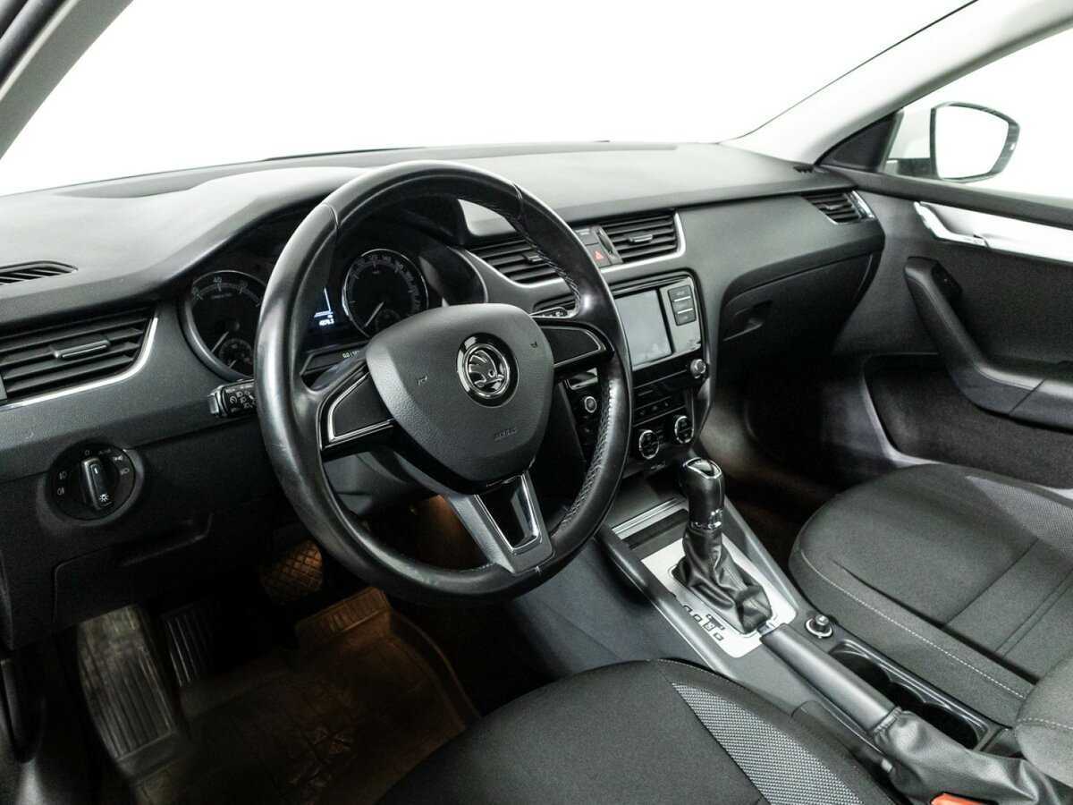 Skoda Octavia, 2020 Фото №11