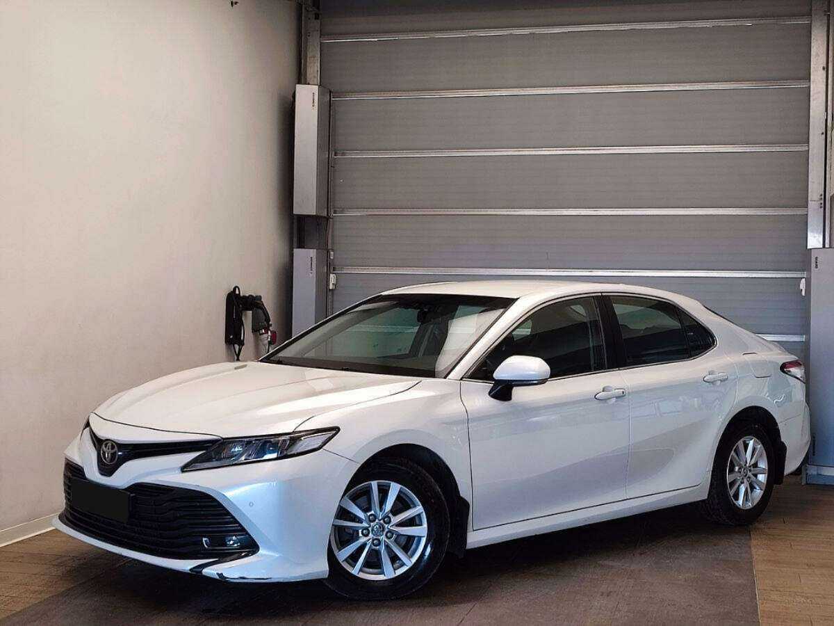 Toyota Camry, 2018 Фото №1