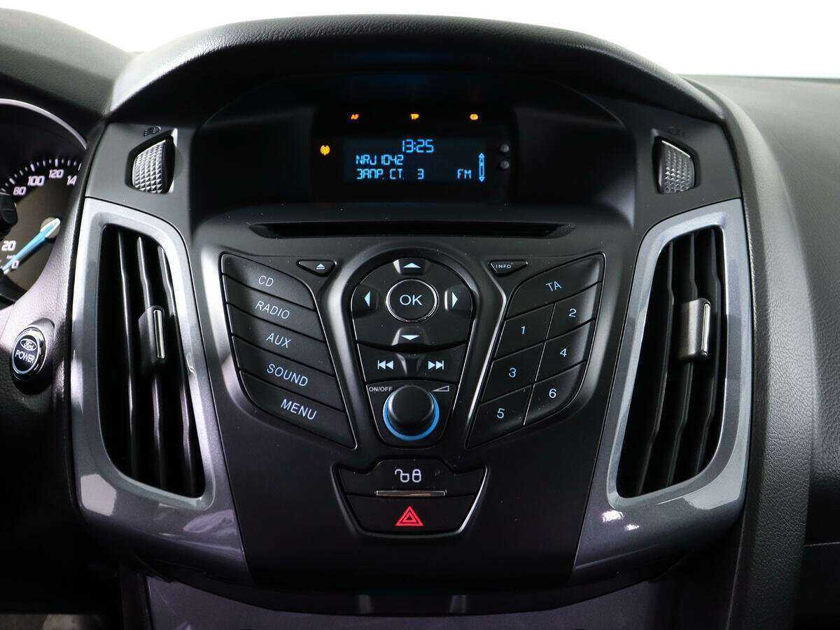 Ford Focus, 2012 Фото №20