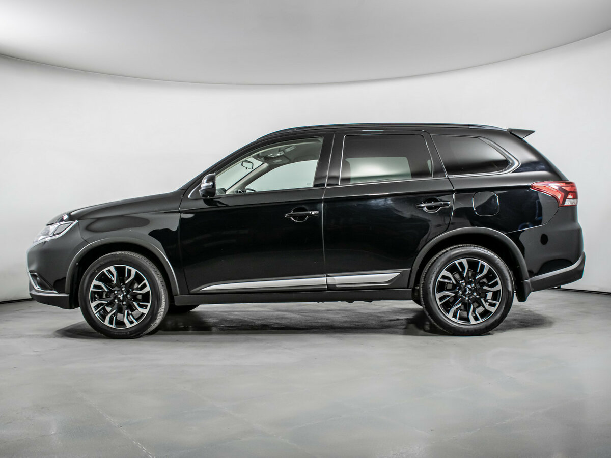 Mitsubishi Outlander III Рестайлинг 3, 2022 Фото №8