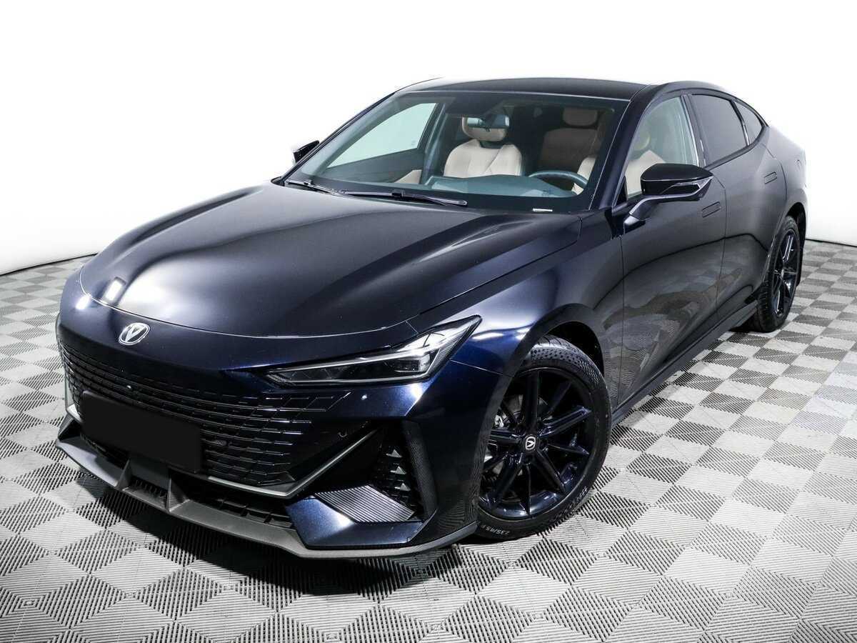 Changan UNI-V, 2023 Фото №13