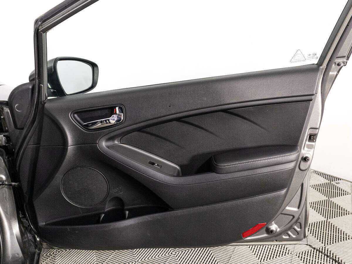 Kia Cerato, 2019 Фото №27