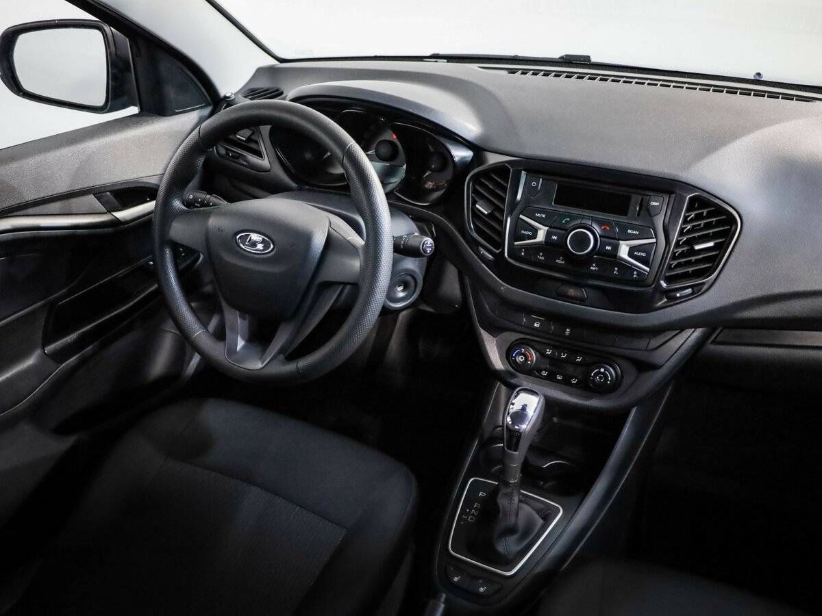 Lada (ВАЗ) Vesta I, 2020 Фото №7