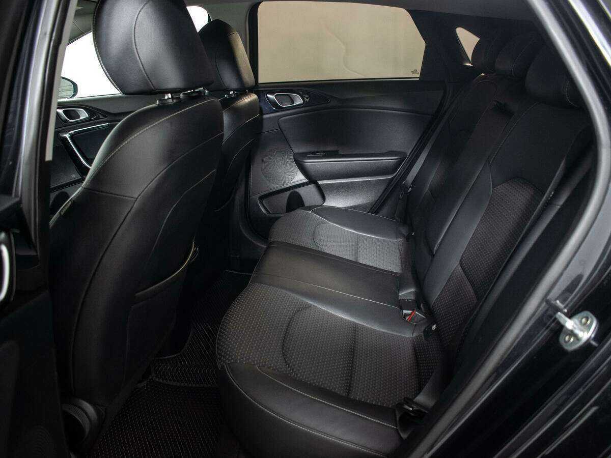 Kia Ceed, 2018 Фото №10