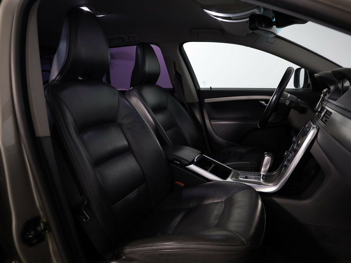 Volvo XC70 II, 2012 Фото №12