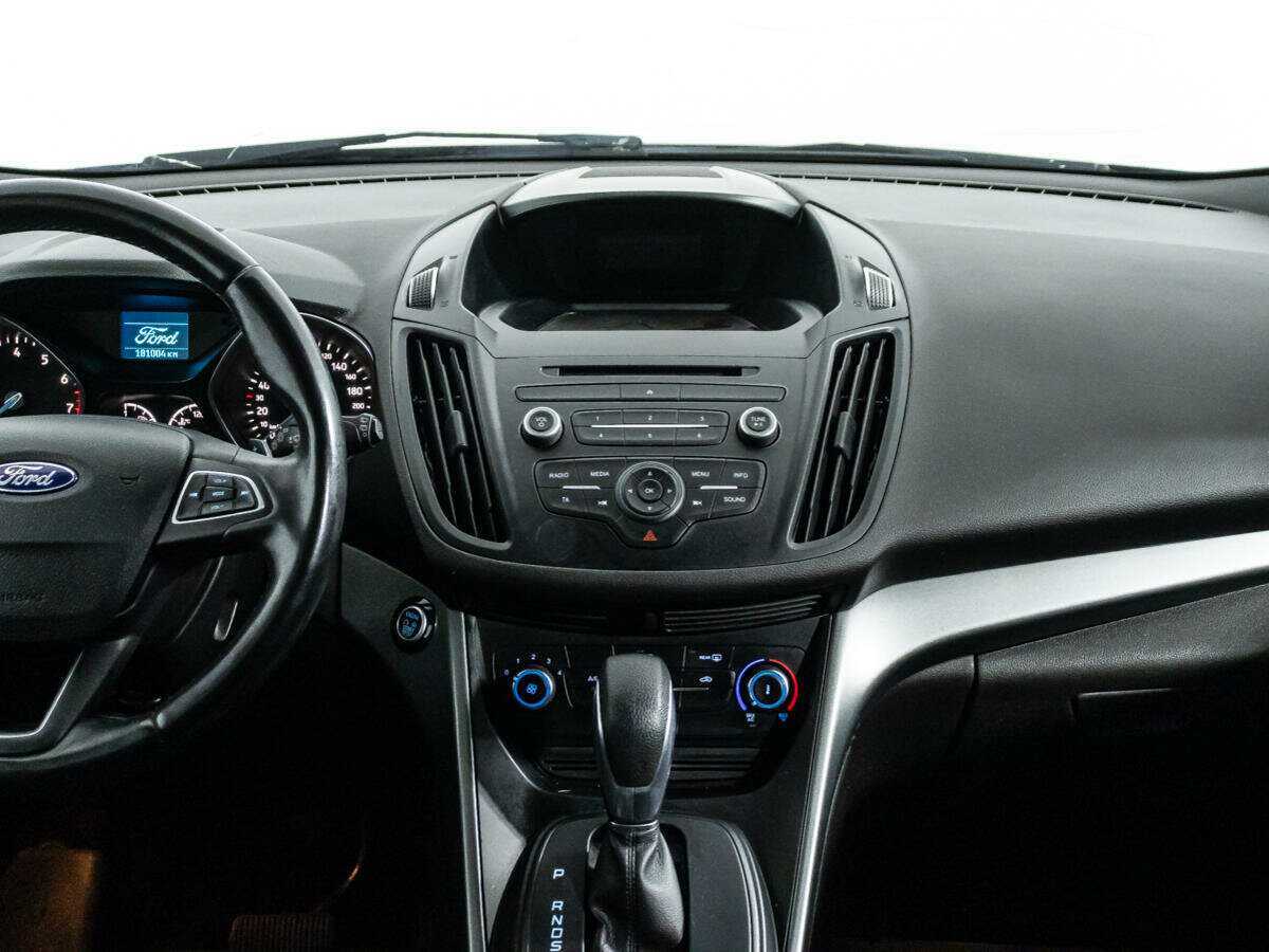 Ford Kuga, 2017 Фото №14