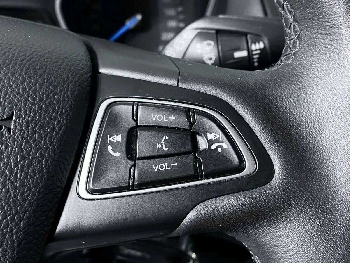 Ford Focus, 2018 Фото №12