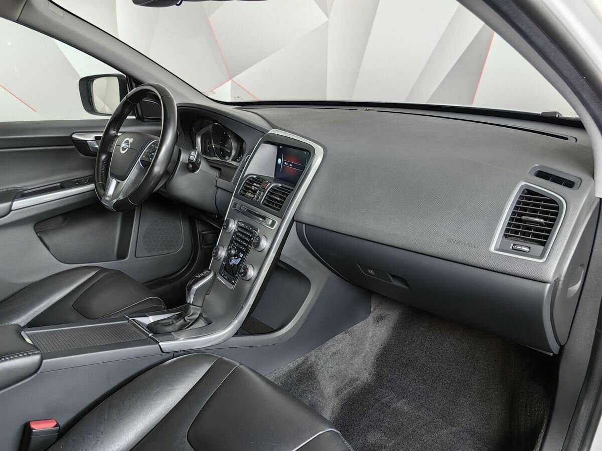 Volvo XC60, 2016 Фото №8