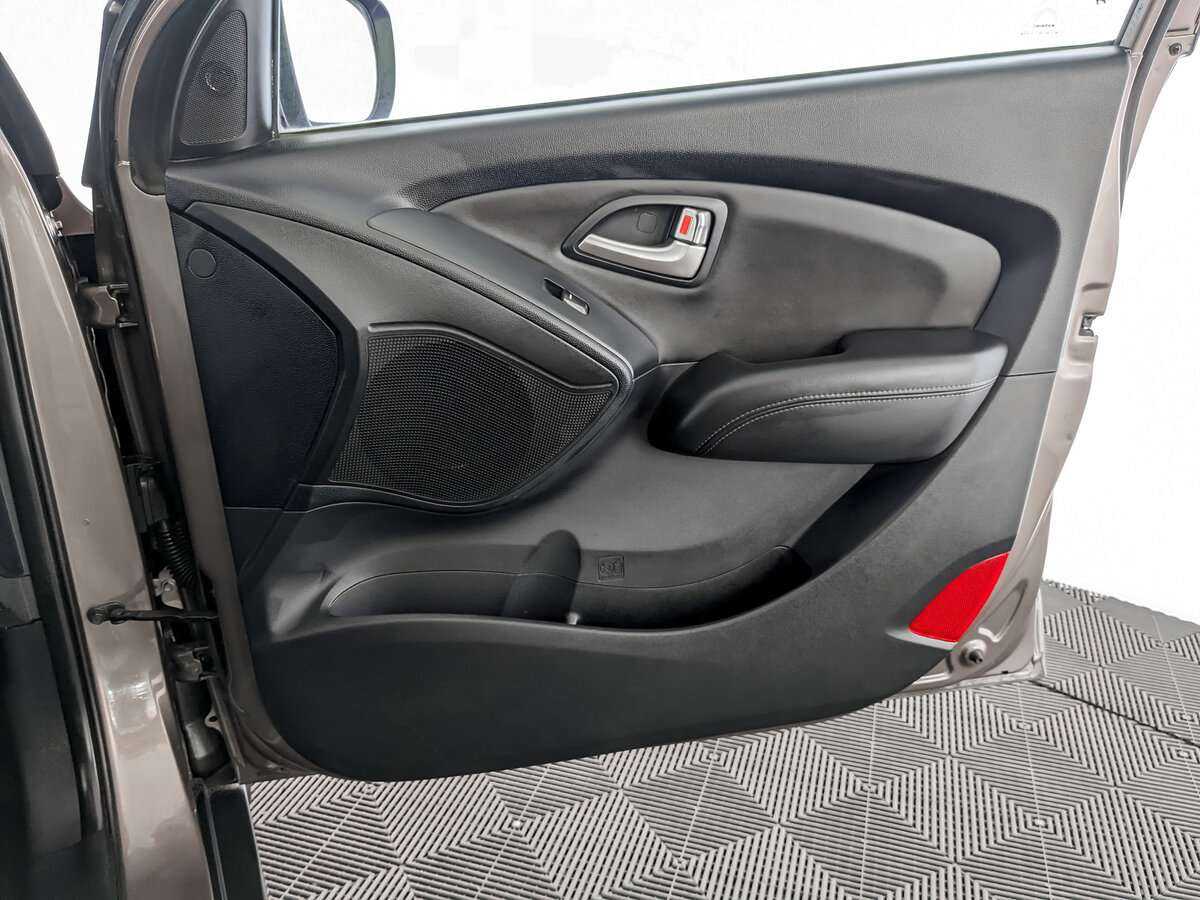 Hyundai ix35, 2012 Фото №18