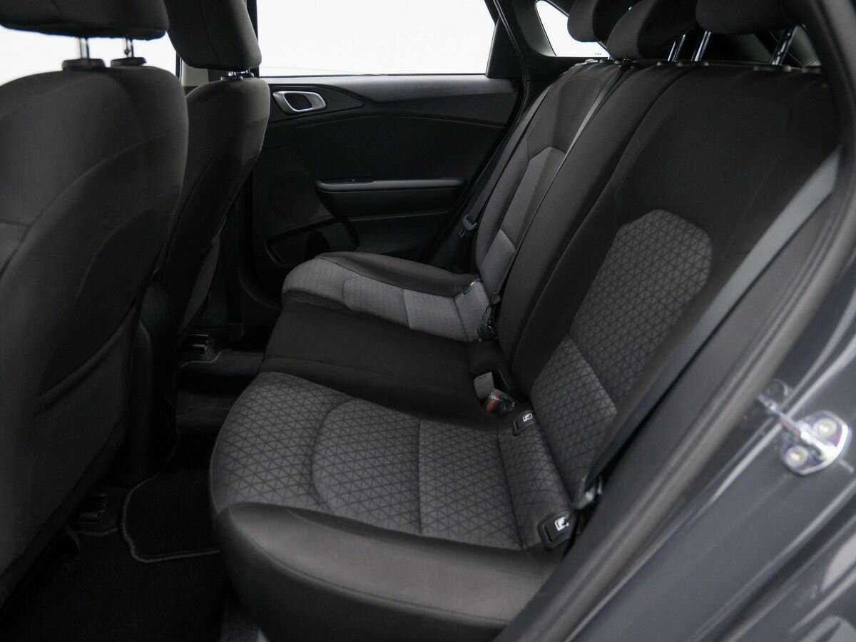 Kia Ceed, 2022 Фото №13