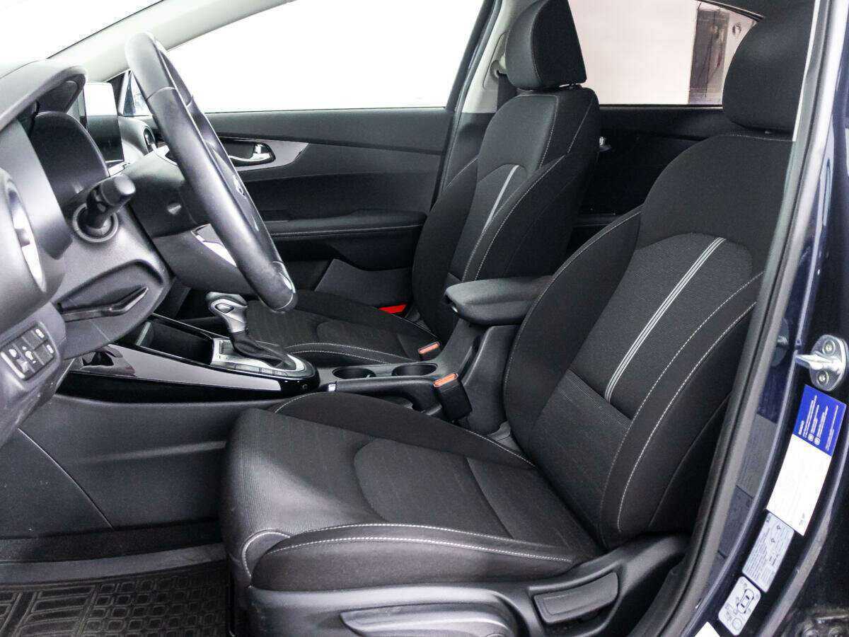 Kia Cerato, 2019 Фото №14