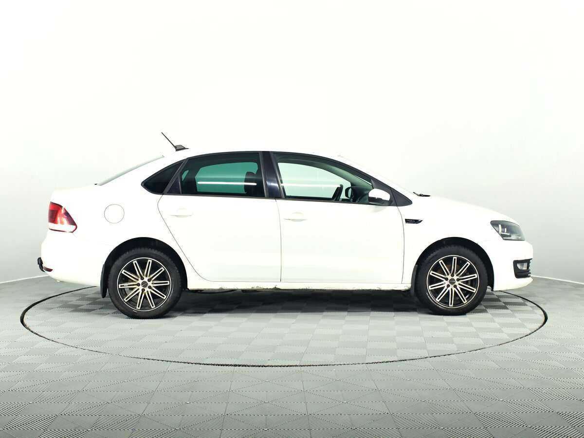 Volkswagen Polo, 2018 Фото №7