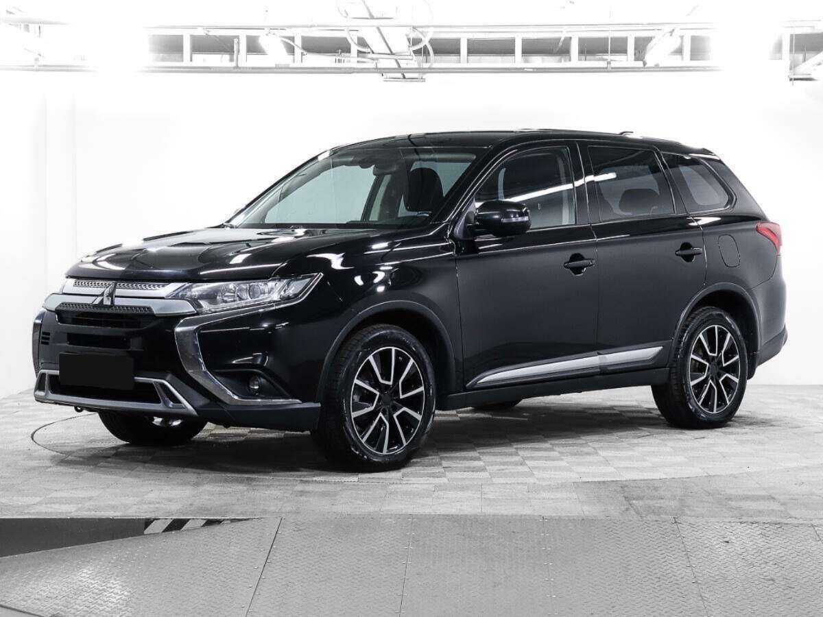 Mitsubishi Outlander, 2018 Фото №1