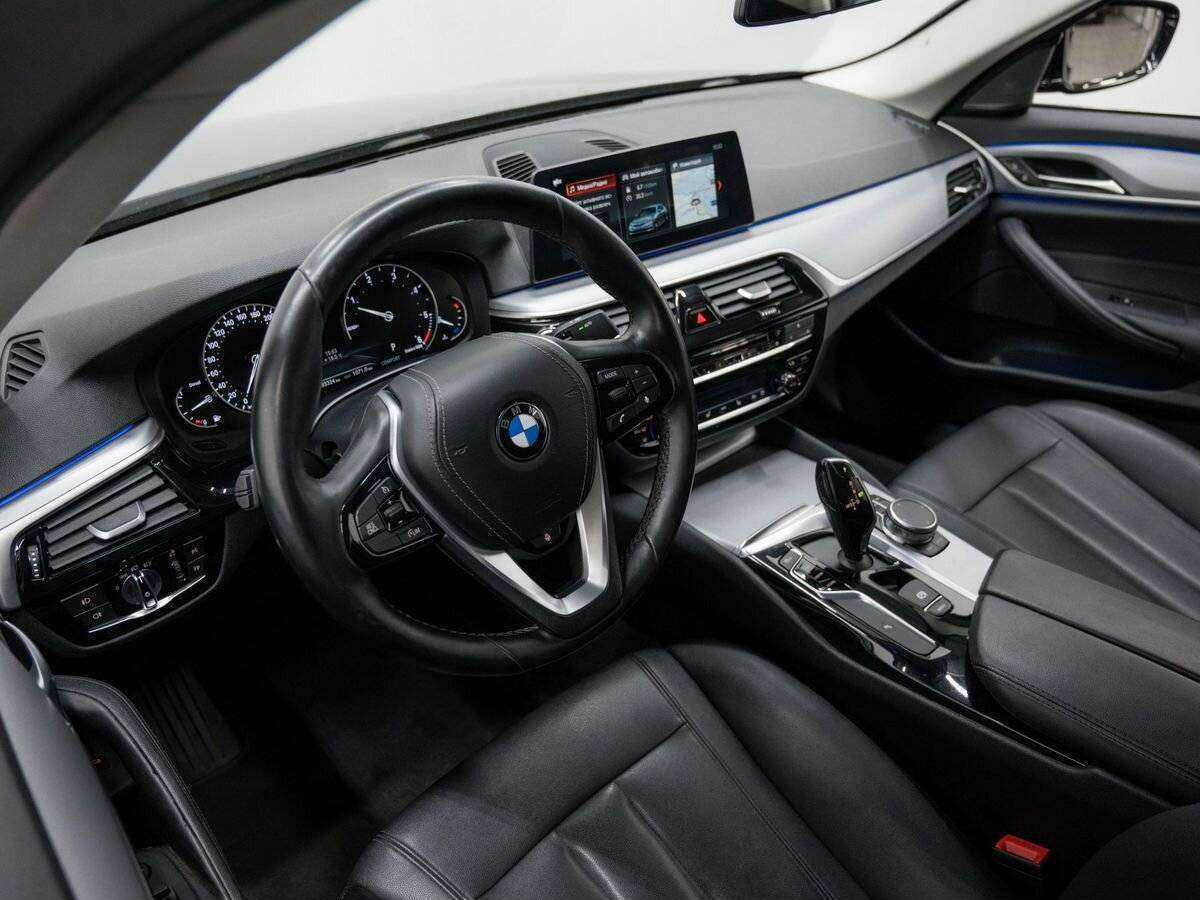 BMW 5 серии 520d, 2017 Фото №15