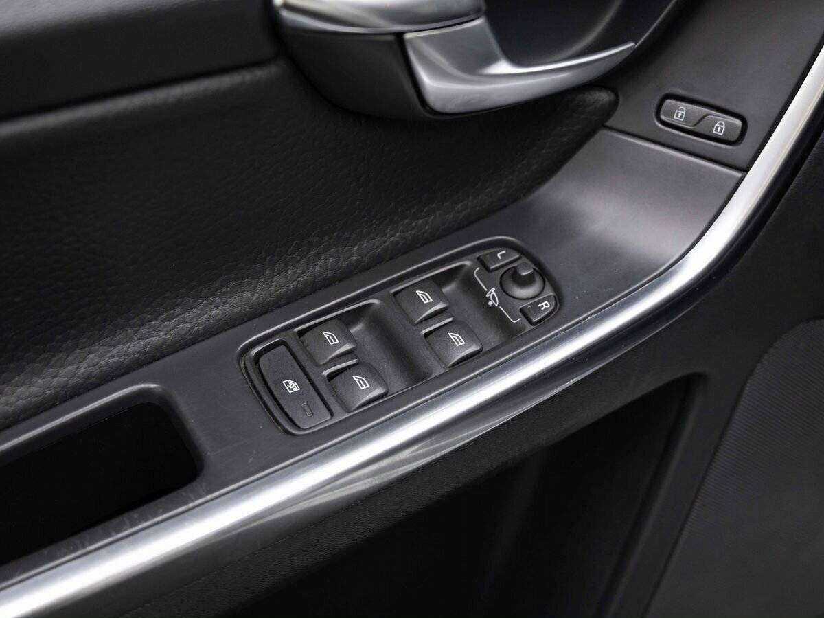 Volvo XC60, 2013 Фото №17