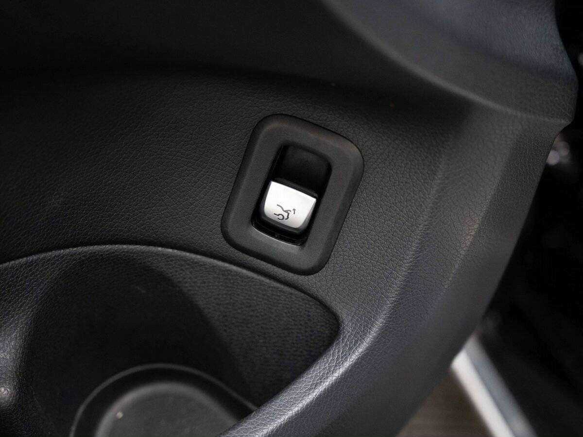 Mercedes-Benz C-Класс 180, 2014 Фото №21