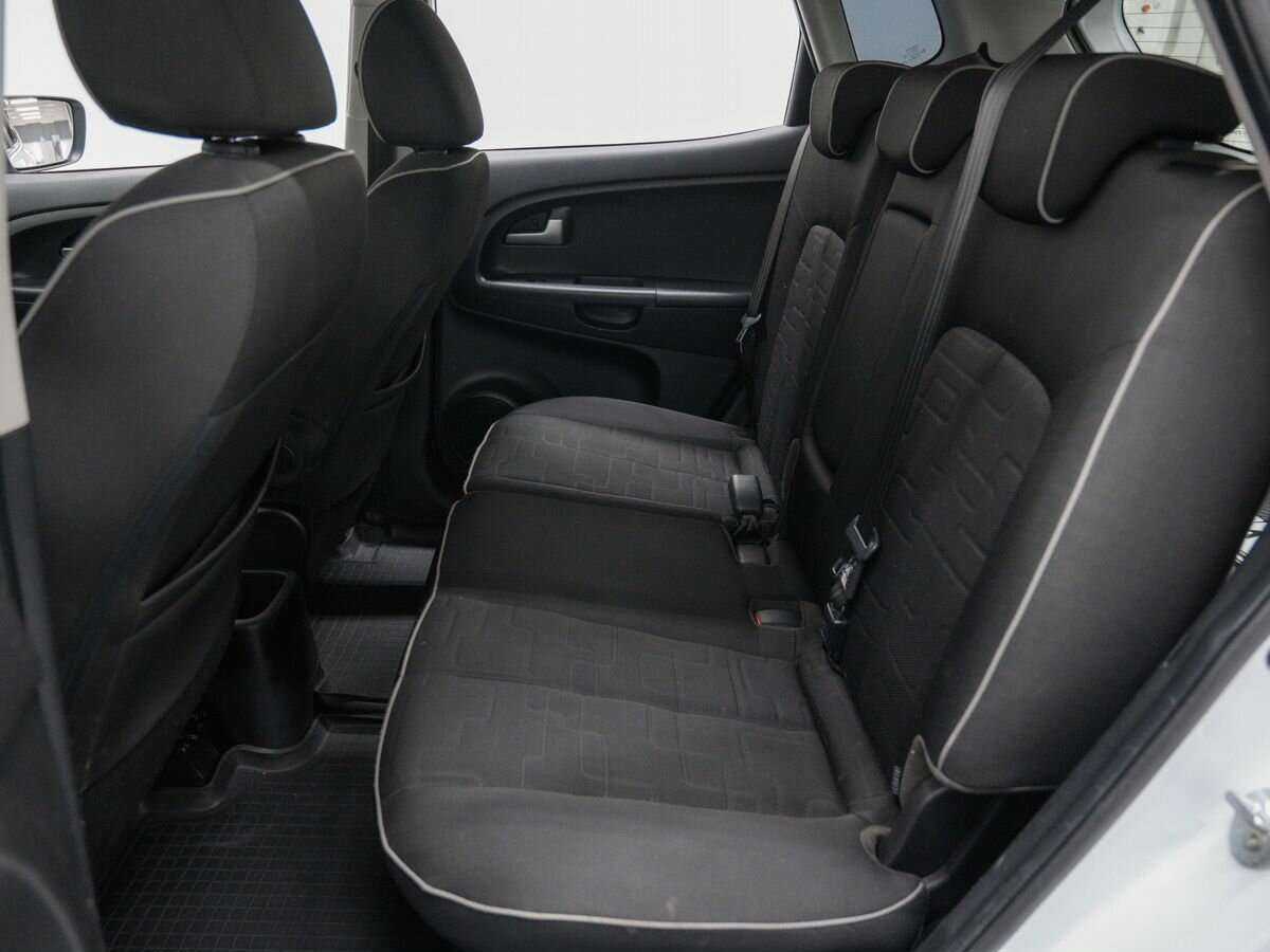 Kia Venga, 2012 - 268 857 км. | Фото №7