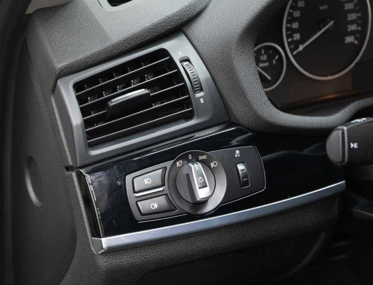 BMW X3 20d xDrive, 2015 Фото №25