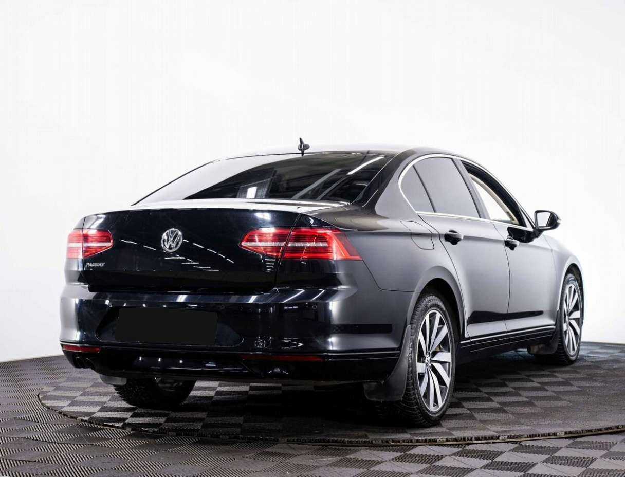Volkswagen Passat, 2019 Фото №6