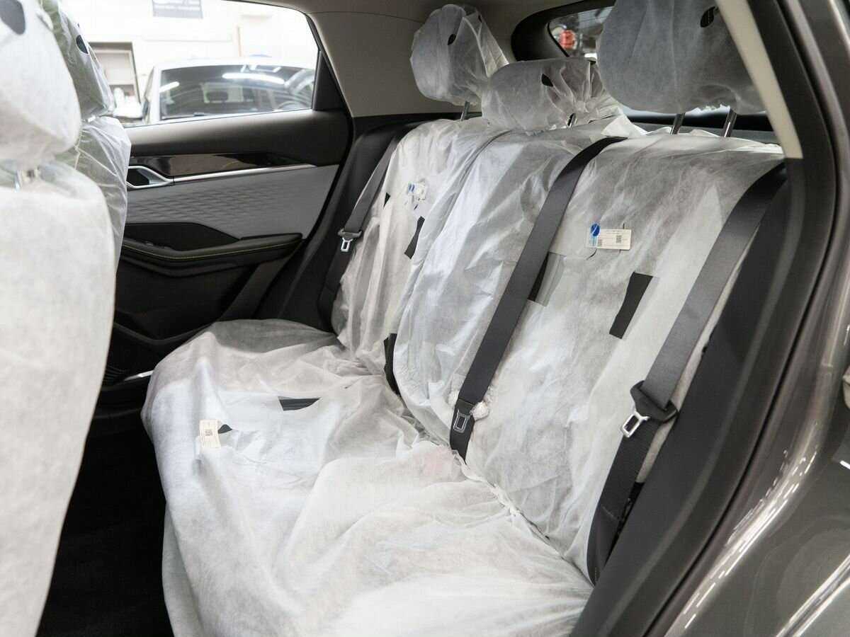 Geely Coolray (Binyue Cool), 2023 - 8 км. | Фото №7