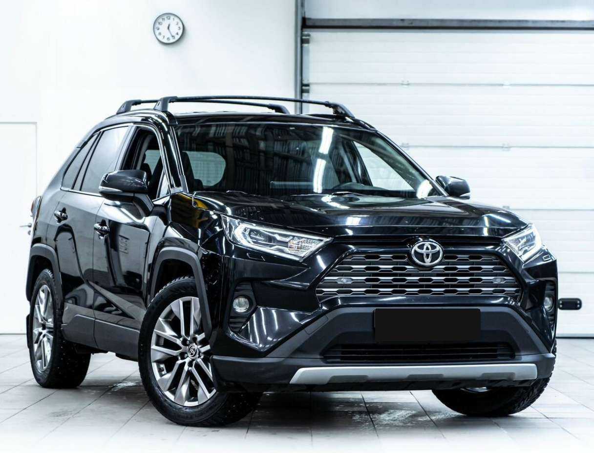 Toyota RAV4, 2020 - 91 800 км. | Фото №2
