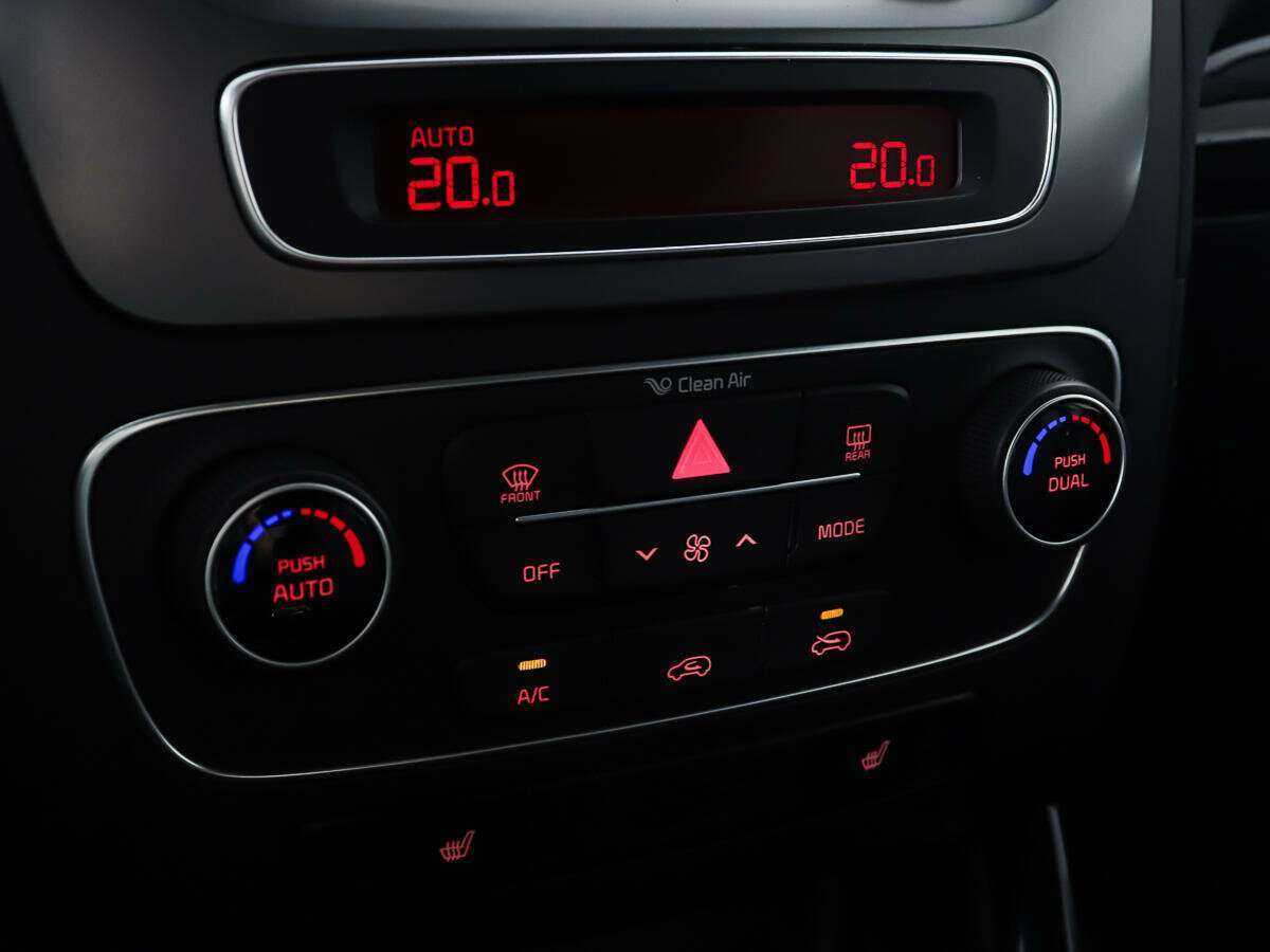 Kia Sorento, 2016 Фото №18