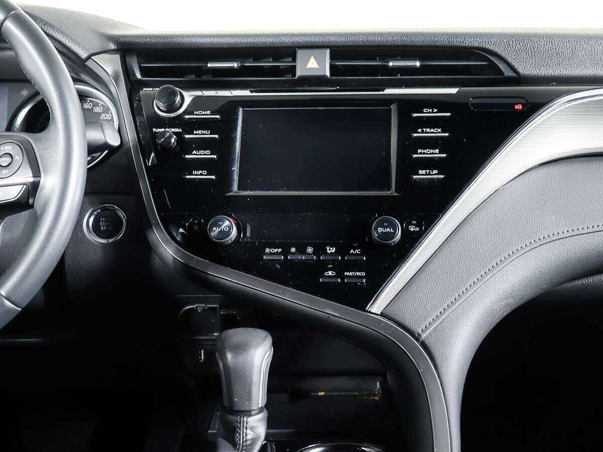 Toyota Camry, 2020 Фото №12