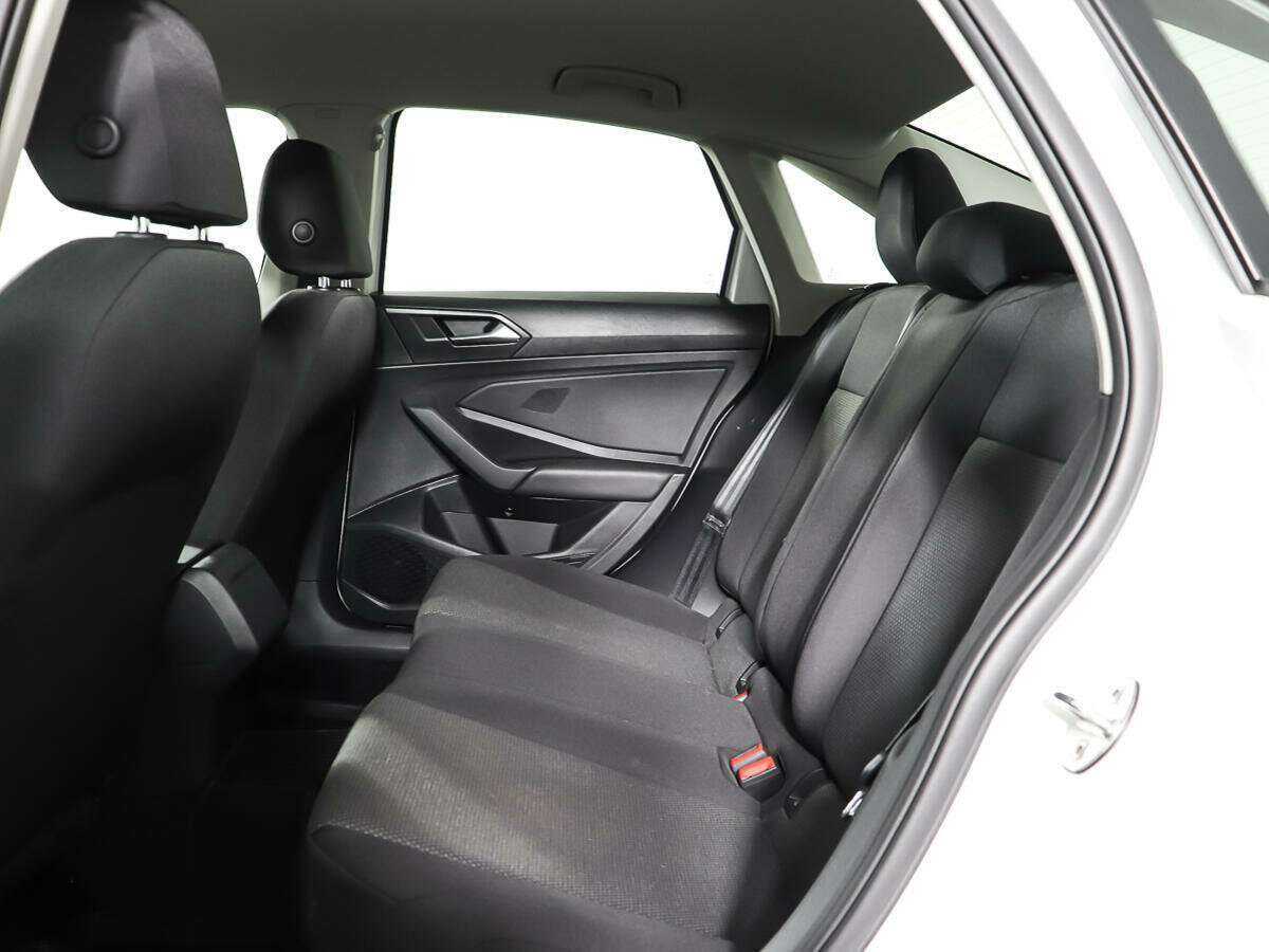 Volkswagen Jetta, 2019 Фото №10