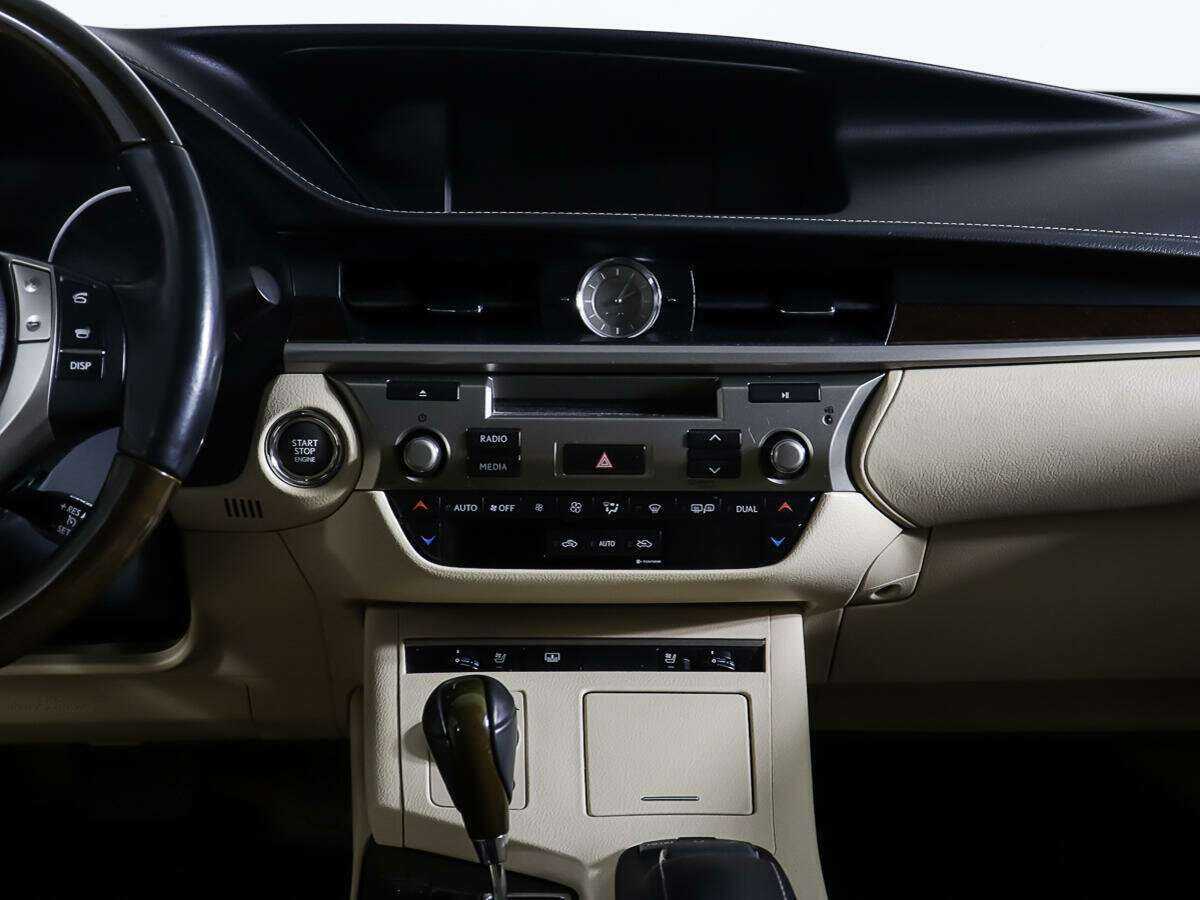 Lexus ES 250, 2013 Фото №12