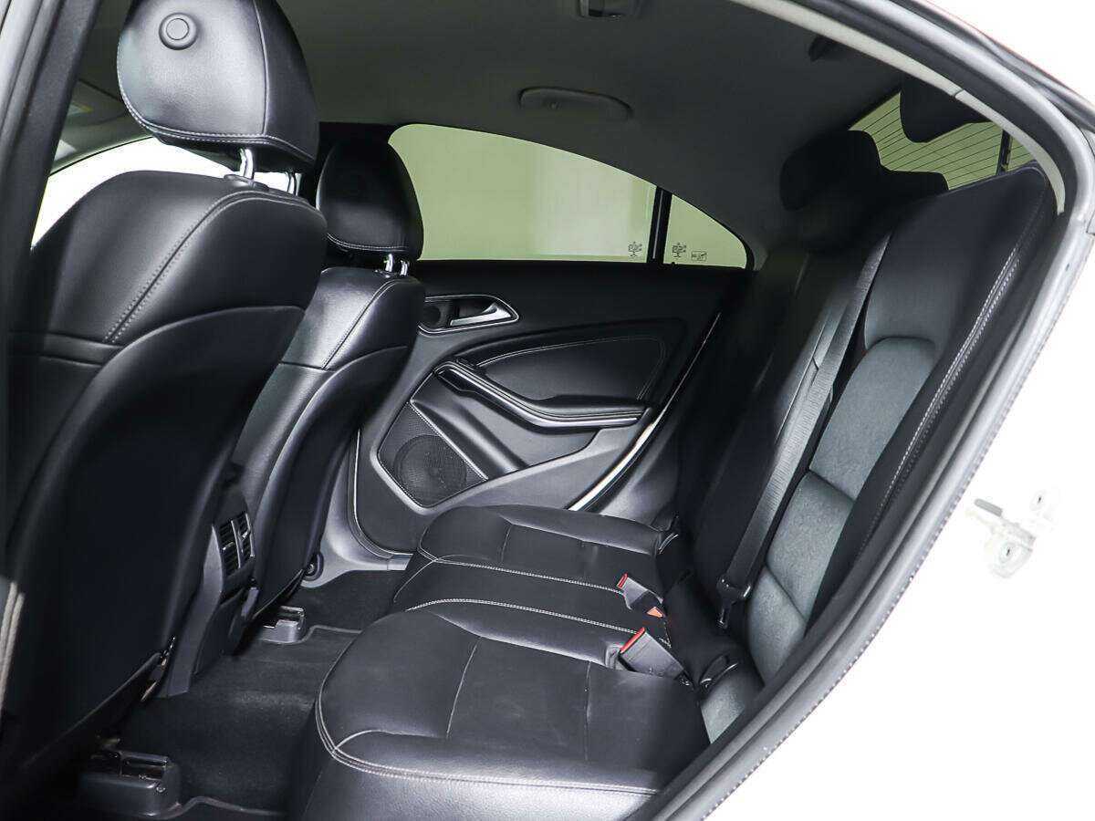 Mercedes-Benz CLA 200, 2016 Фото №10