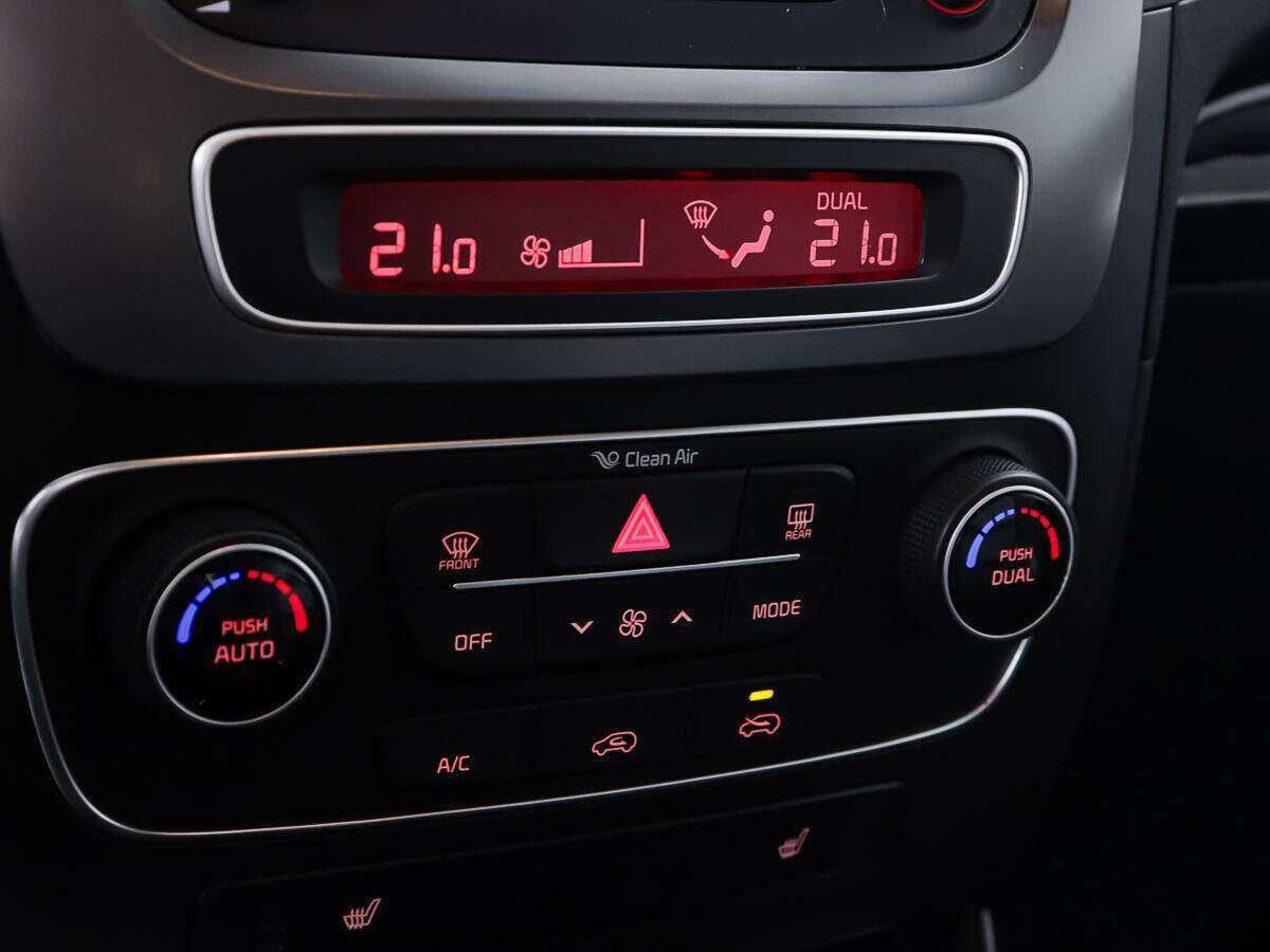 Kia Sorento, 2017 Фото №21