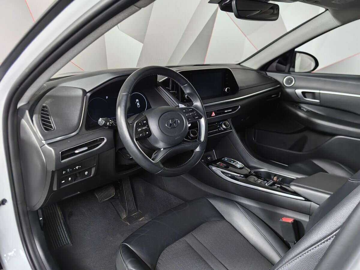 Hyundai Sonata, 2019 Фото №13