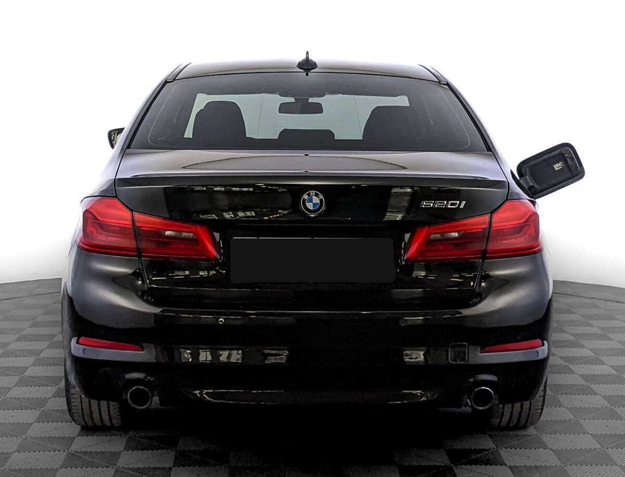 BMW 5 серии 520i, 2018 Фото №6
