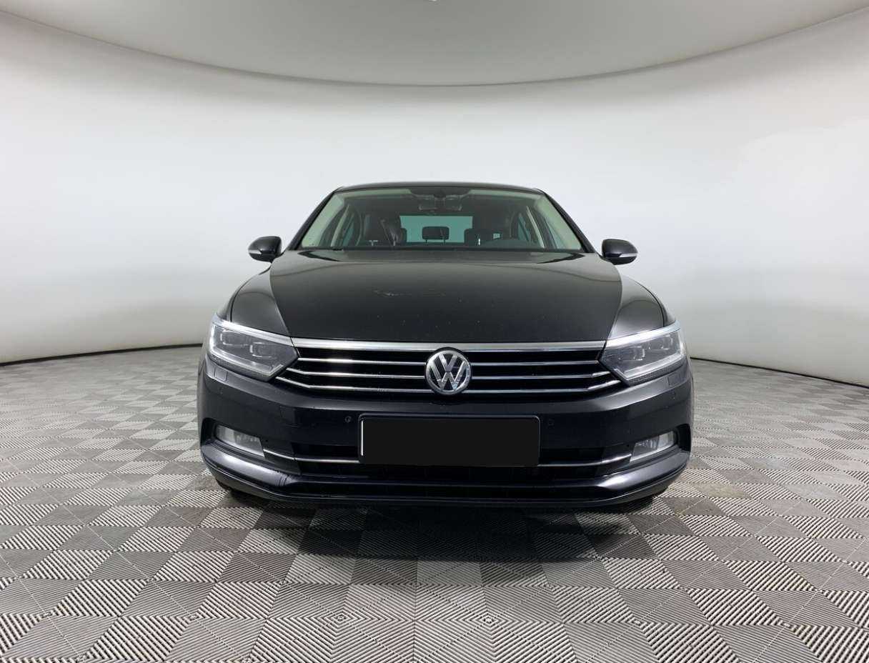 Volkswagen Passat, 2019 - 107 000 км. | Фото №2