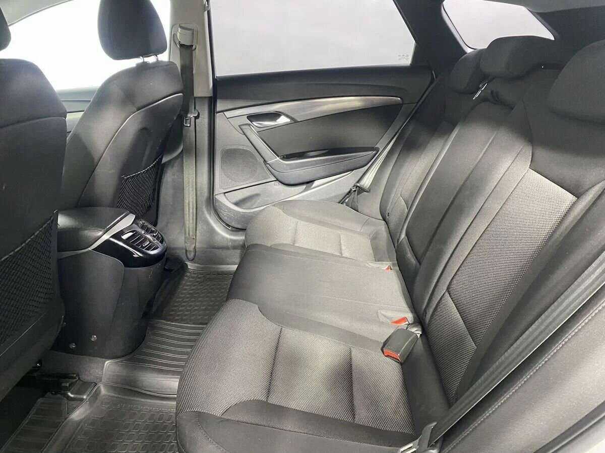 Hyundai i40, 2013 - 180 000 км. | Фото №8