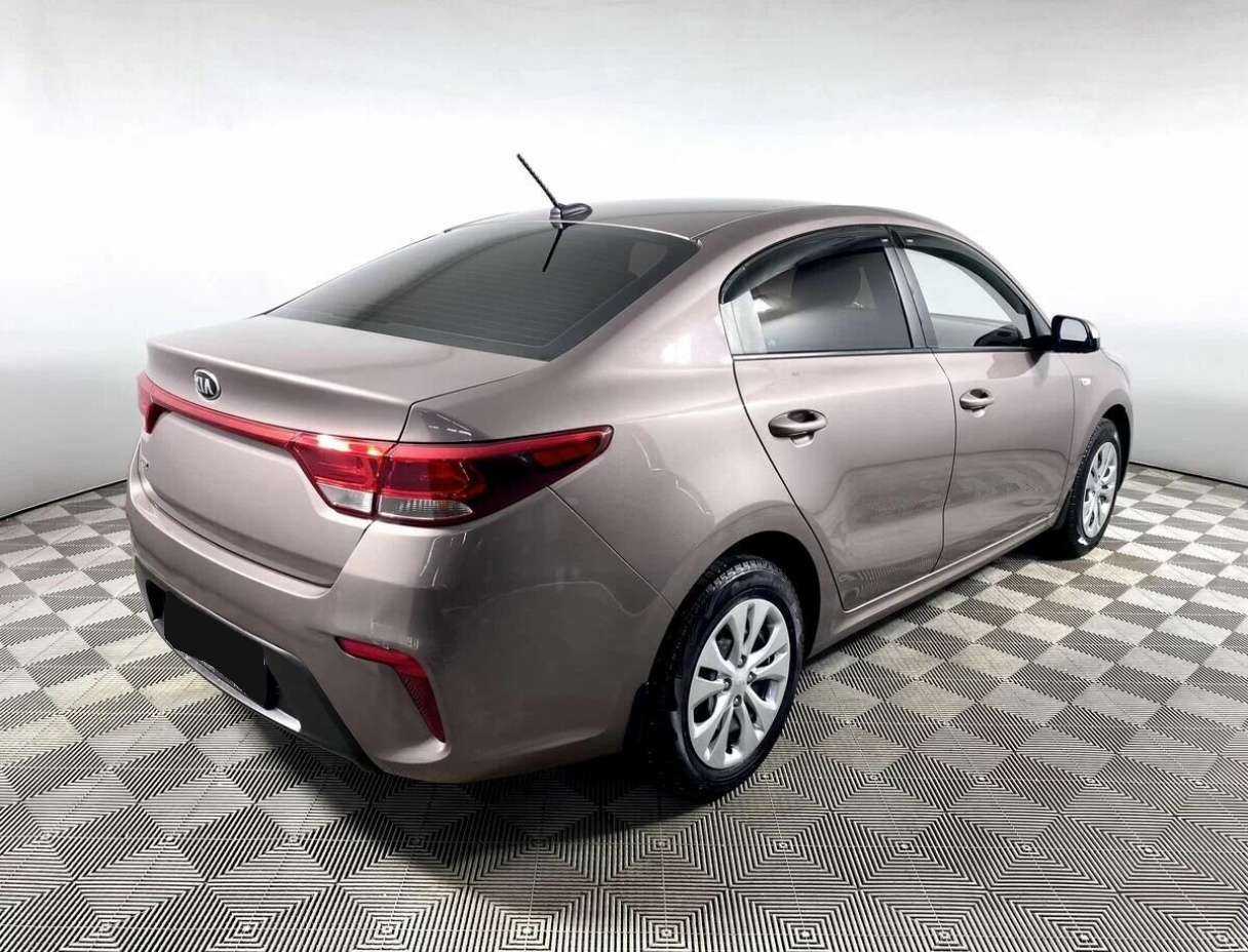 Kia Rio, 2018 - 136 001 км. | Фото №5