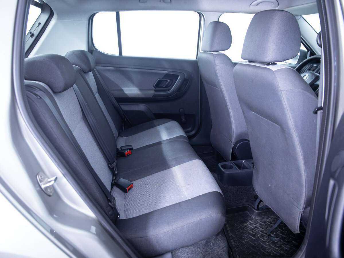 Skoda Fabia, 2013 Фото №9