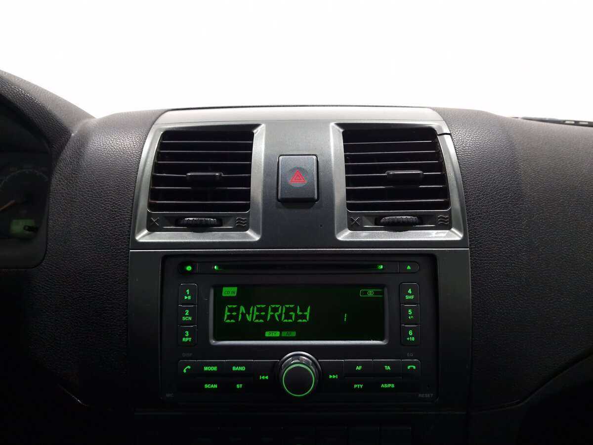 УАЗ Patriot, 2012 Фото №7