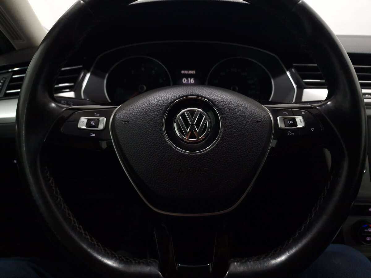 Volkswagen Passat, 2015 Фото №5