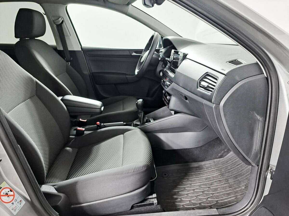 Volkswagen Polo, 2020 Фото №11