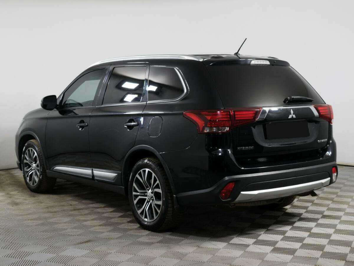 Mitsubishi Outlander, 2016 - 120 110 км. | Фото №6