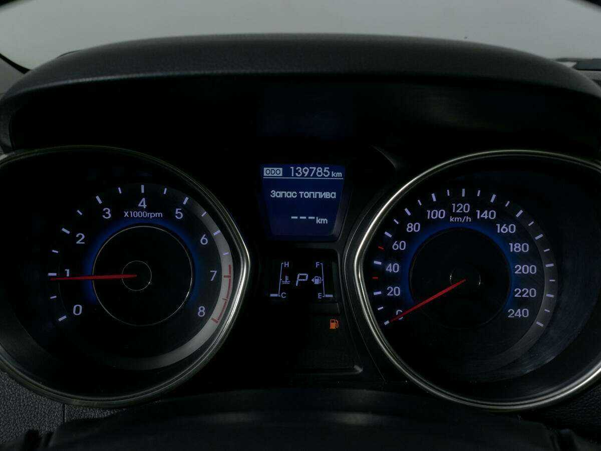 Hyundai Elantra, 2012 Фото №13