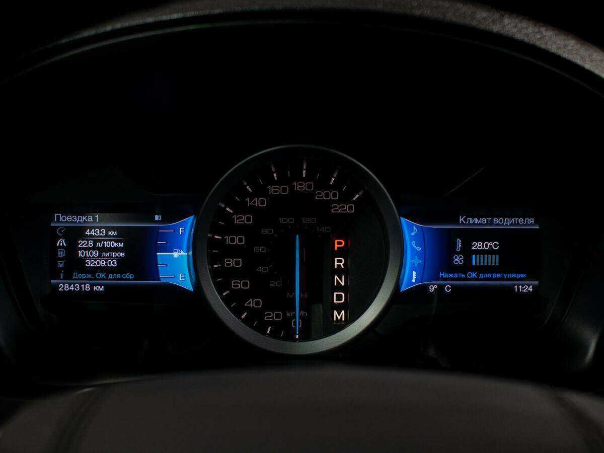 Ford Explorer Sport, 2013 Фото №11