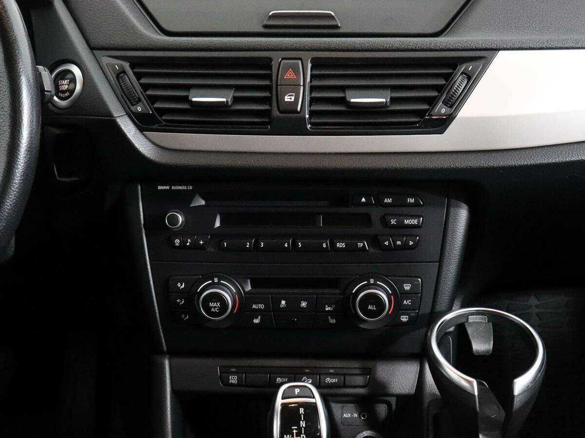 BMW X1 20d, 2013 Фото №12